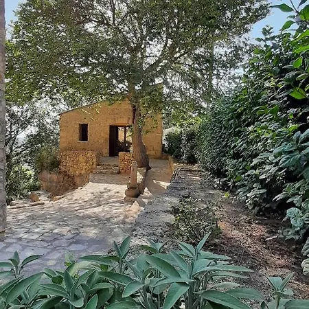Alloggio per agriturismo Casale Ginisara *