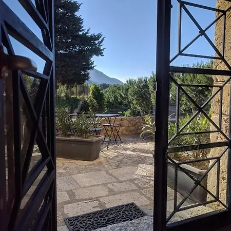 Casale Ginisara Alloggio per agriturismo Castellammare del Golfo