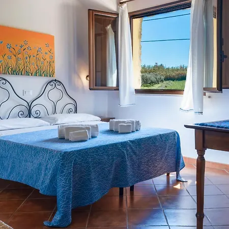 Alloggio per agriturismo Casale Ginisara Castellammare del Golfo